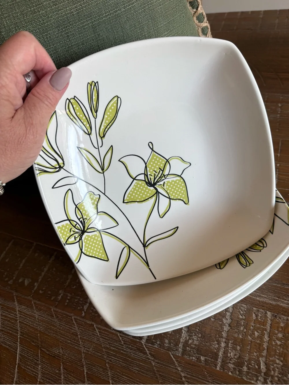 Coventry Lily Blossom Square Plates Set of 4 Fine China PTS International